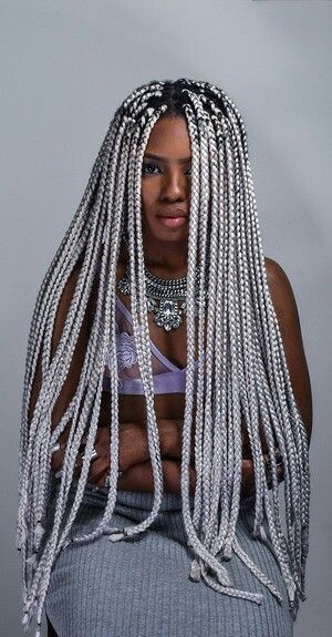 trança box braid com fio sintético branco