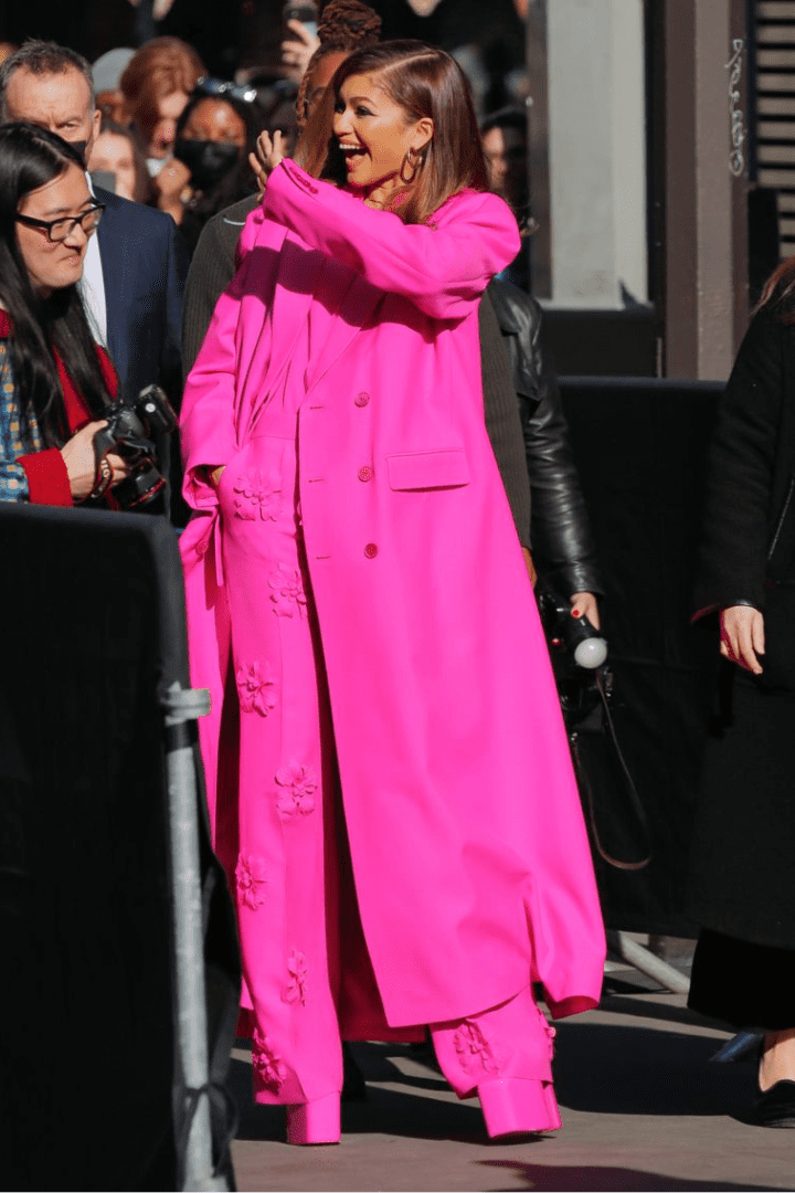 Zendaya vestida de pink para Valentino