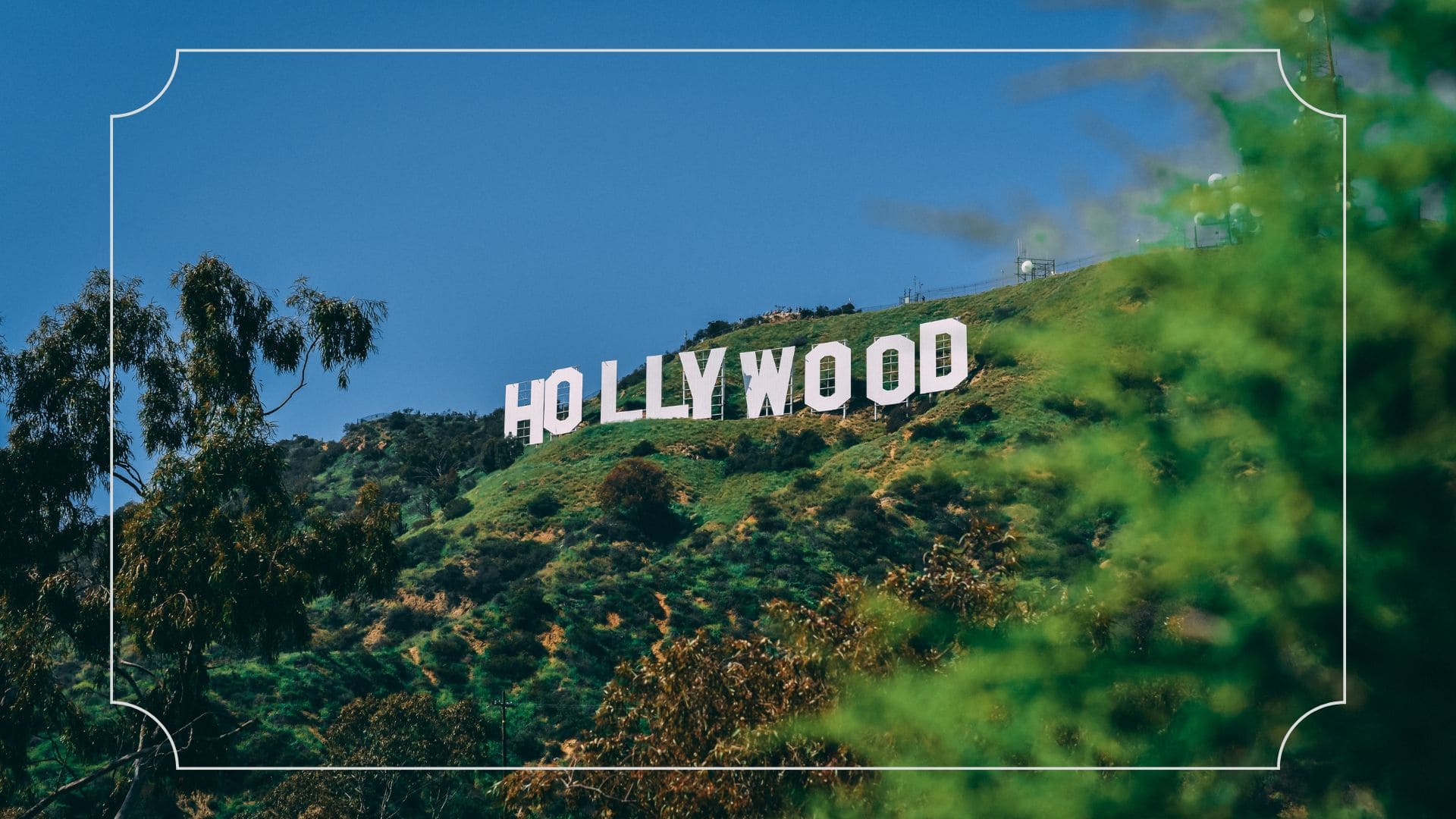 Foto da placa de Hollywood para representar os famosos do signo de peixes