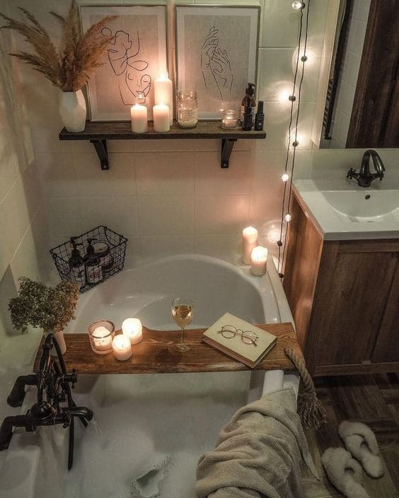 Banheira relaxante com velas
